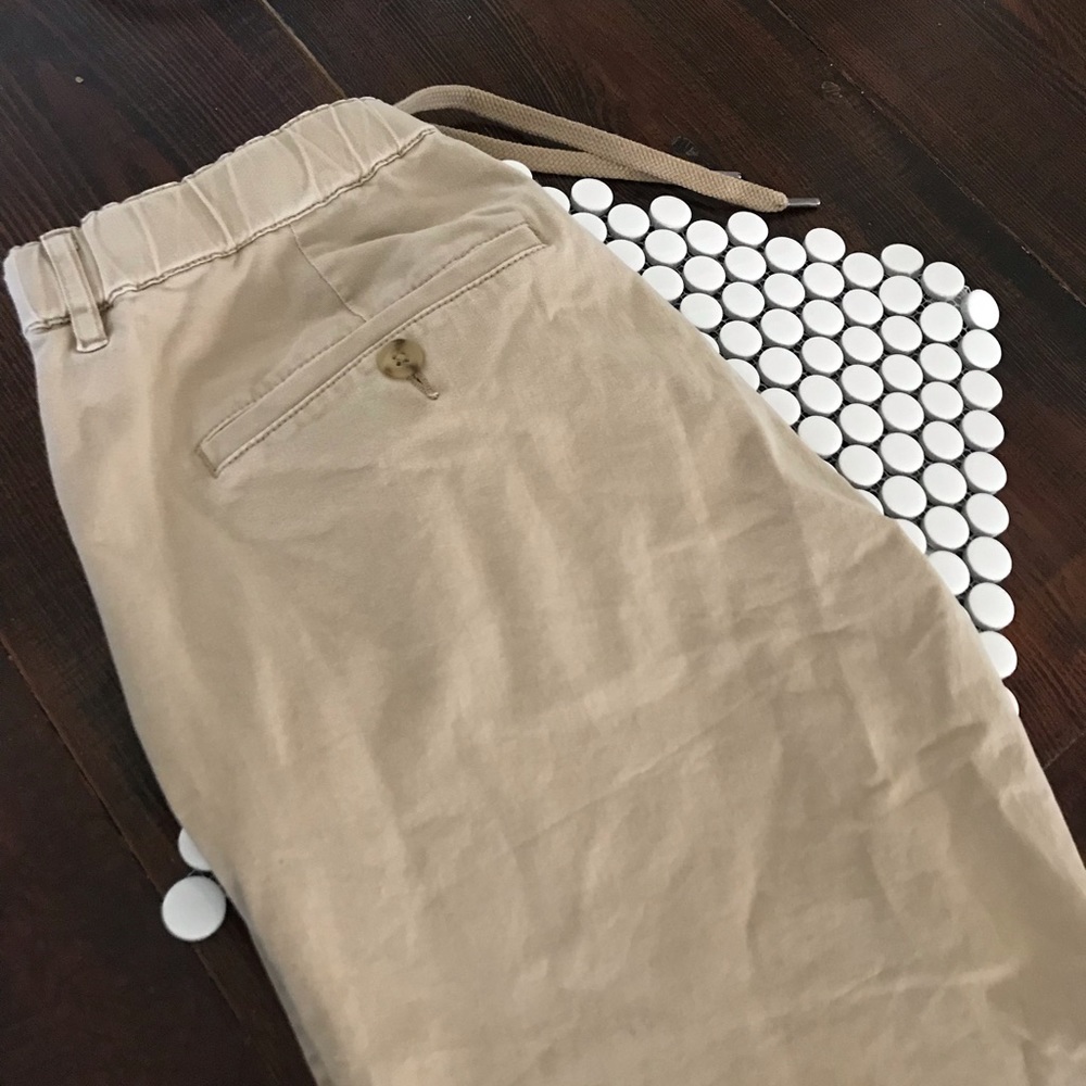 UNIQLO khaki pants
